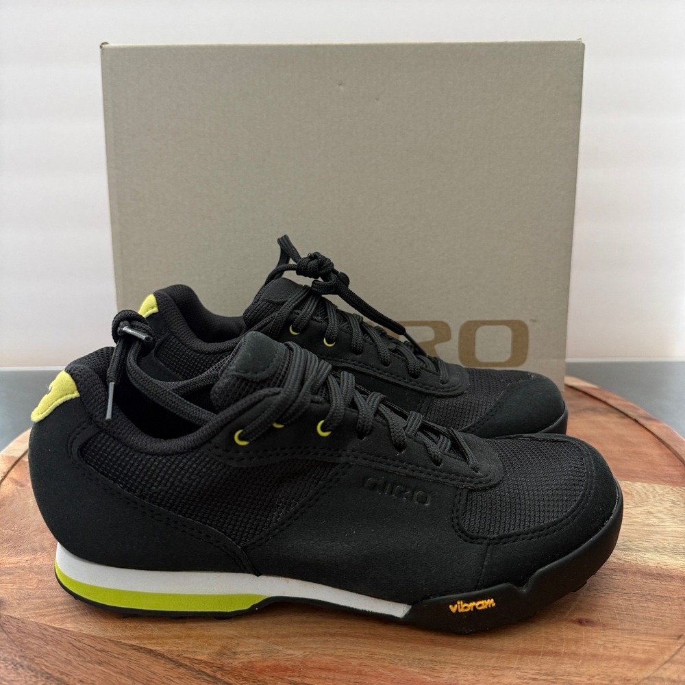 Giro Petra VR‎ Womens Cycling Shoes Size 37 US 6 Black Wild Lime Vibram Sole